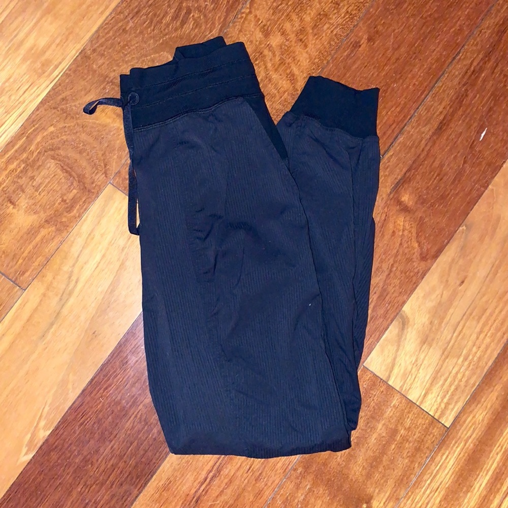 Lululemon joggers